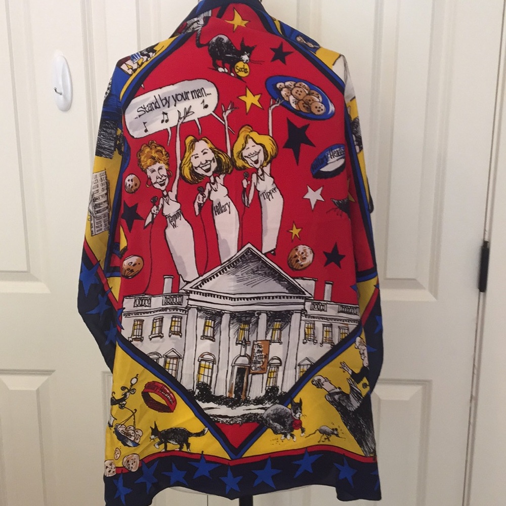 Rare vintage Newsweek scarf. 100% silk